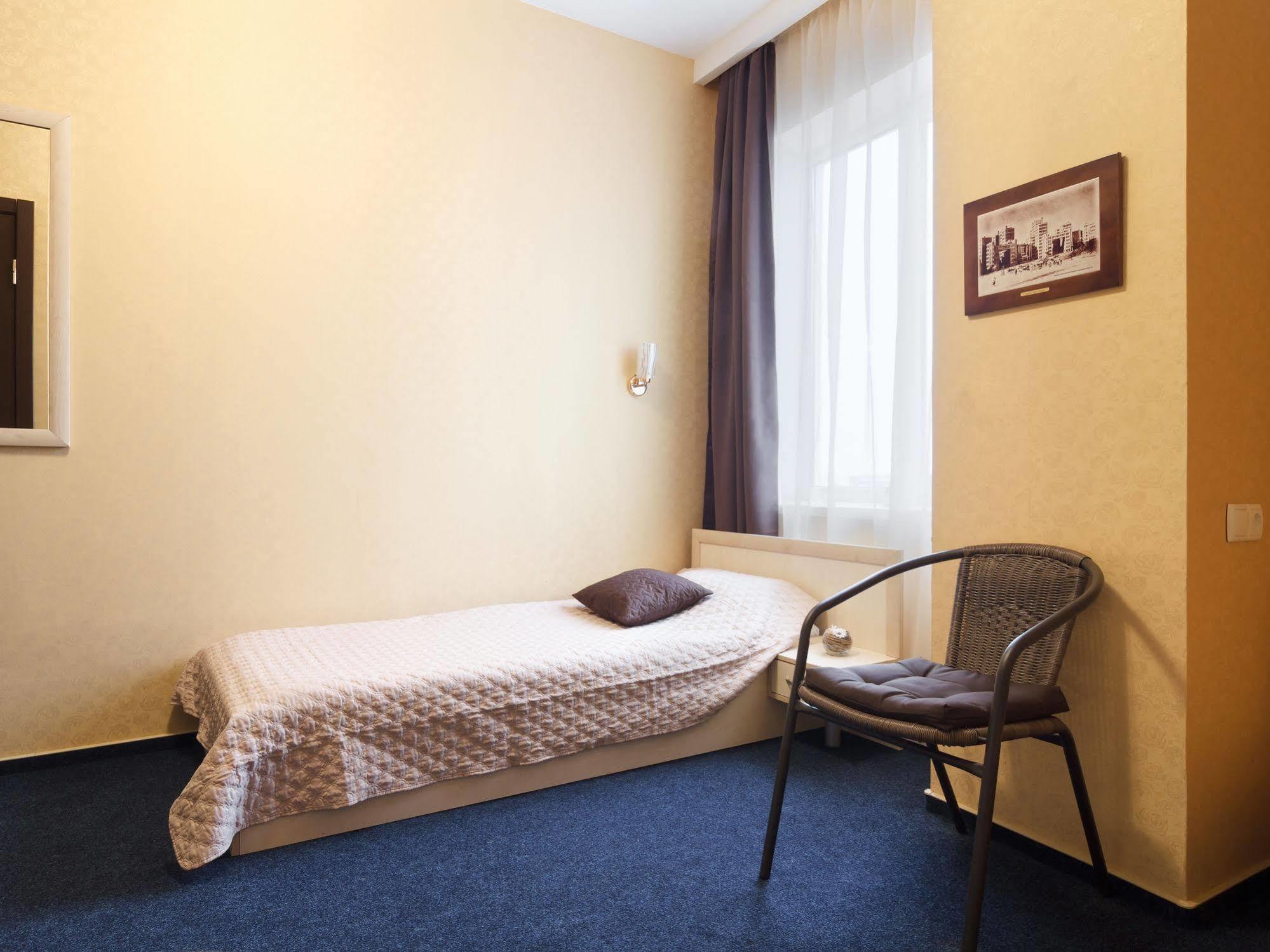 Apart Hotel Asotel Kharkiv Exterior photo